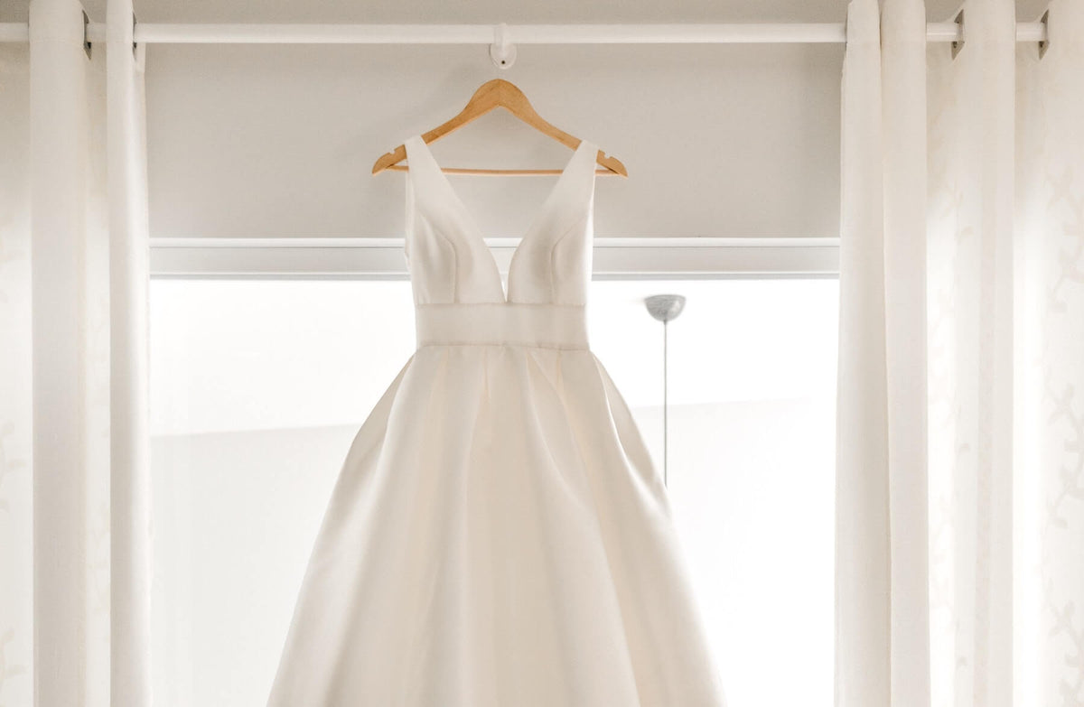 The Dos and Don'ts of Wedding Dress Preservation