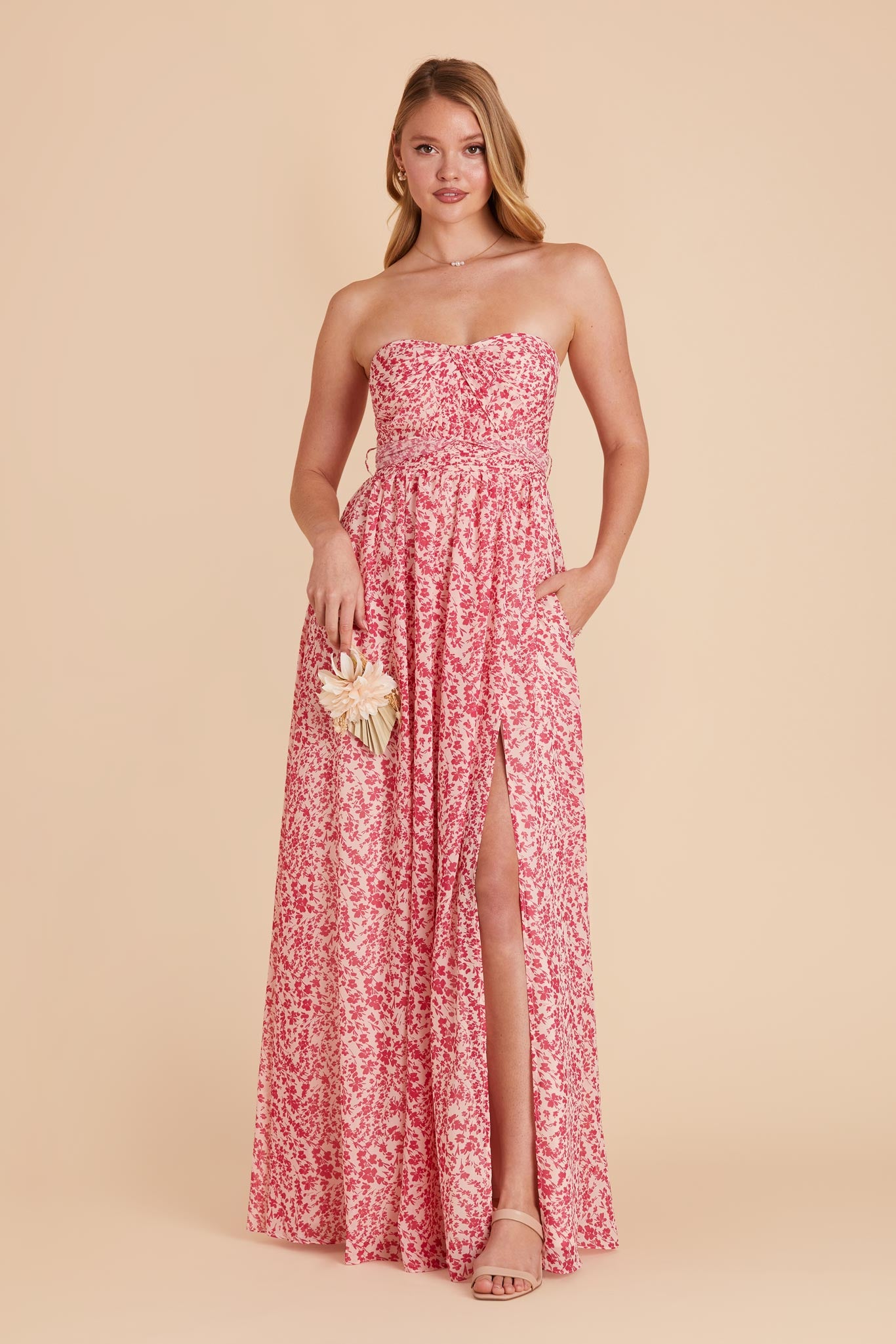 Nelly dreamy dress sale