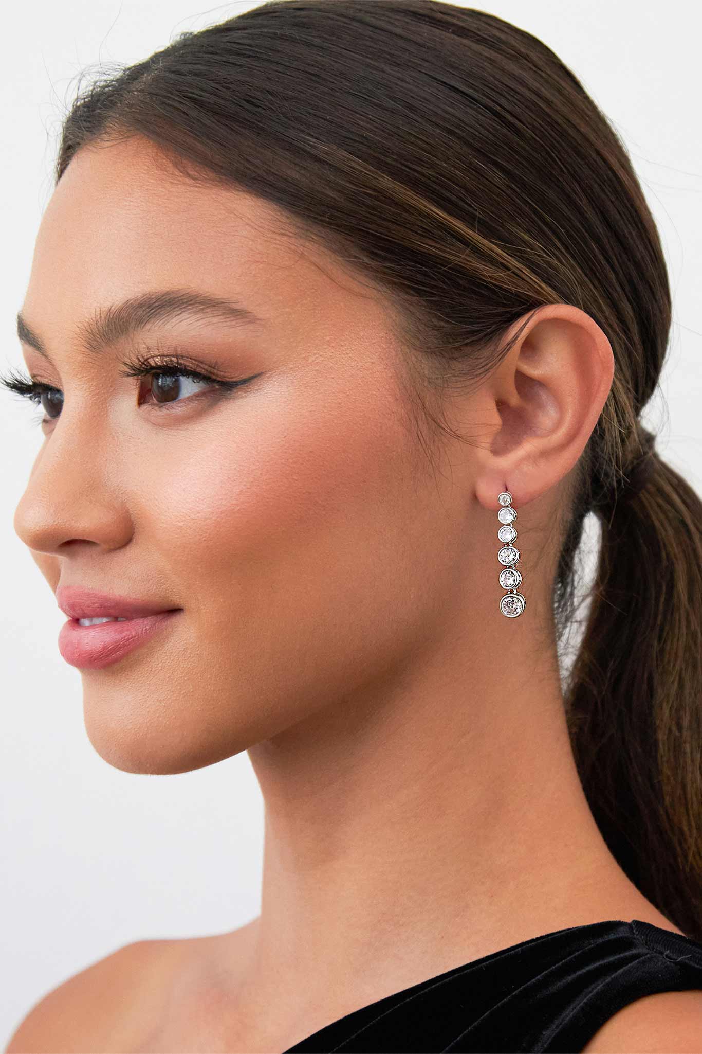 Vegas Linear Earrings