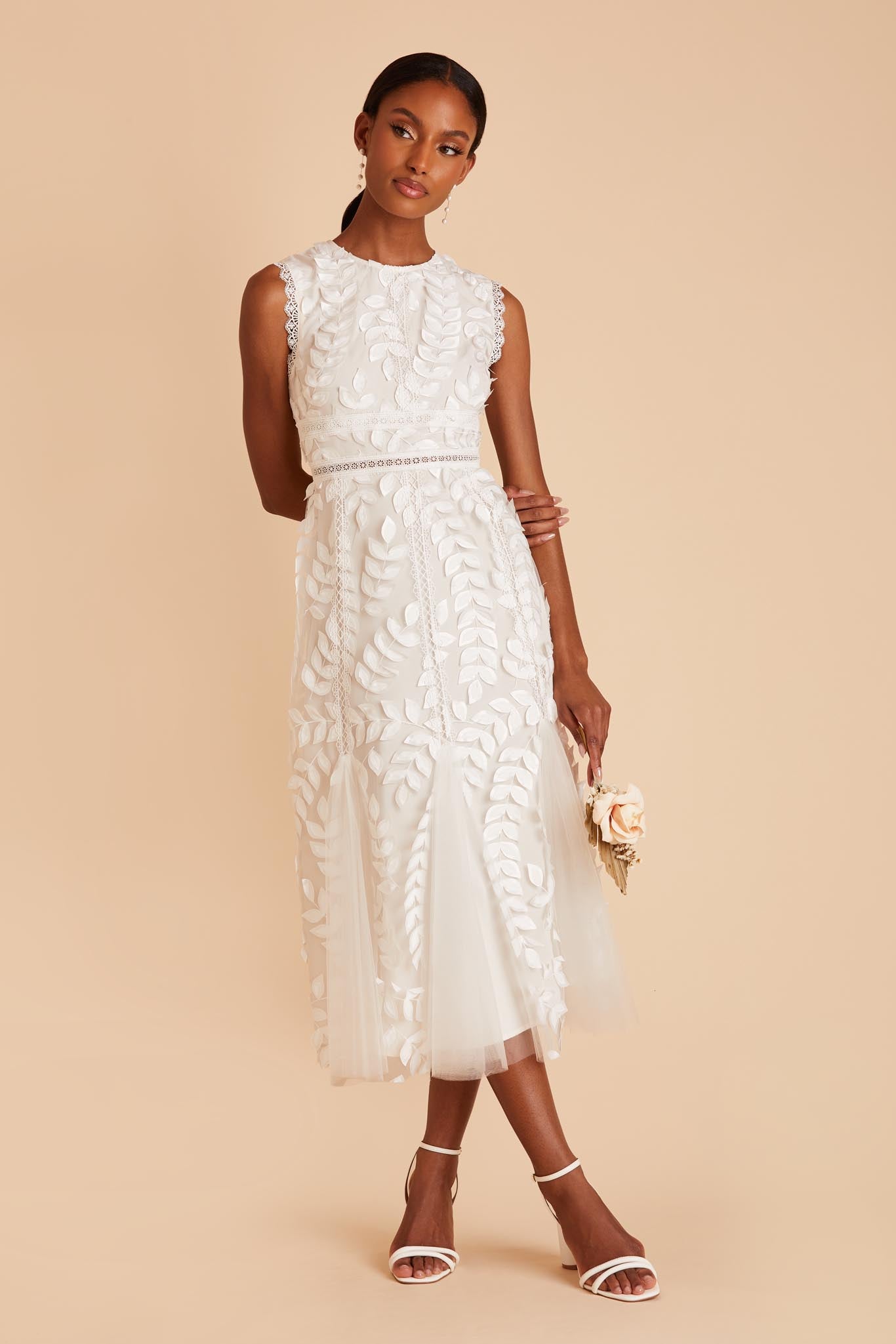 White midi shop embroidered dress