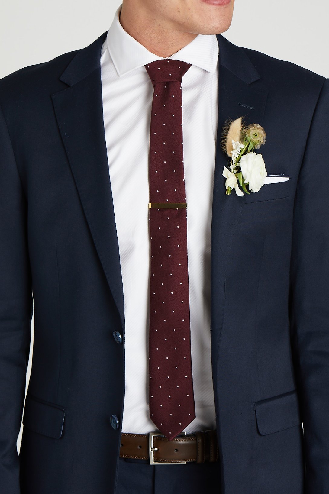 Simon Skinny Groomsman Necktie in Cabernet Dot